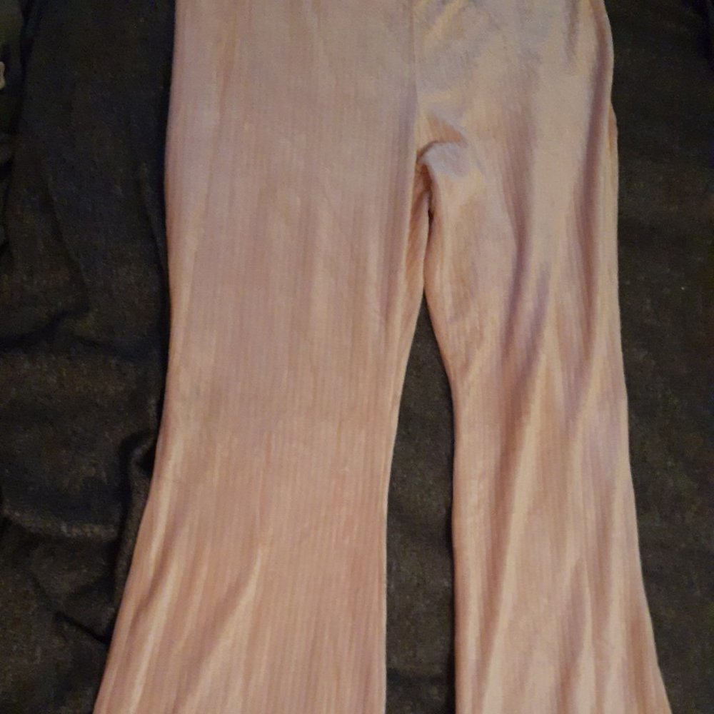Pink high rise flare pants (plus)